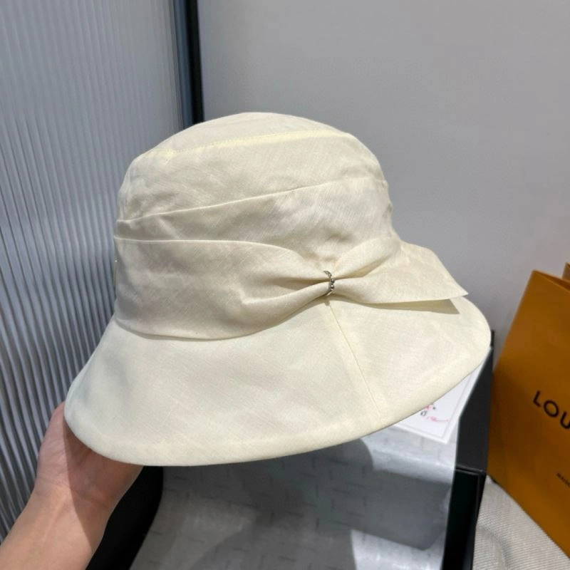 TechFriendly Louis Vuitton Caps 261262
