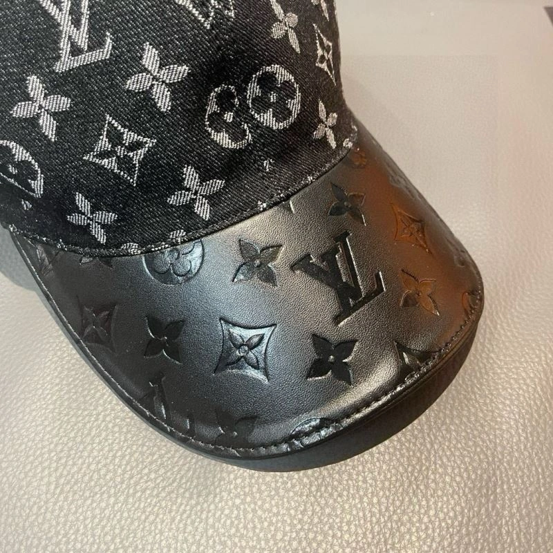 Louis Vuitton Caps Lightweight 261259