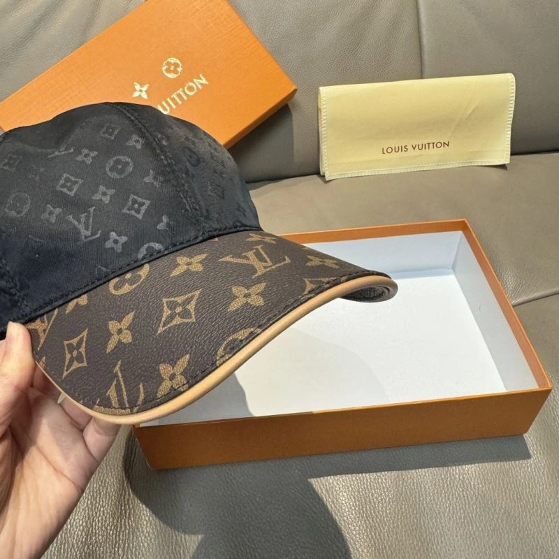 Louis Vuitton Caps Unisex 261241