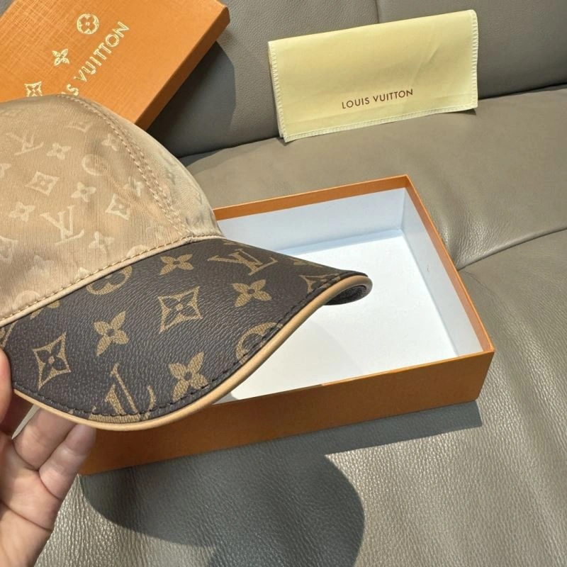 Popular Louis Vuitton Caps 261256