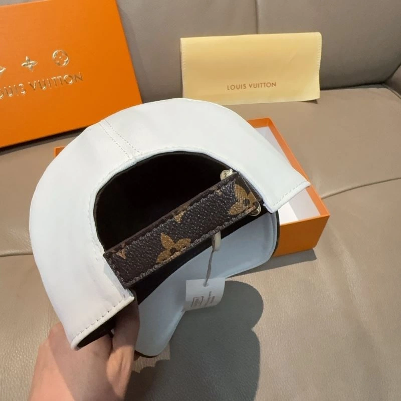 HighPerformance Louis Vuitton Caps 261234
