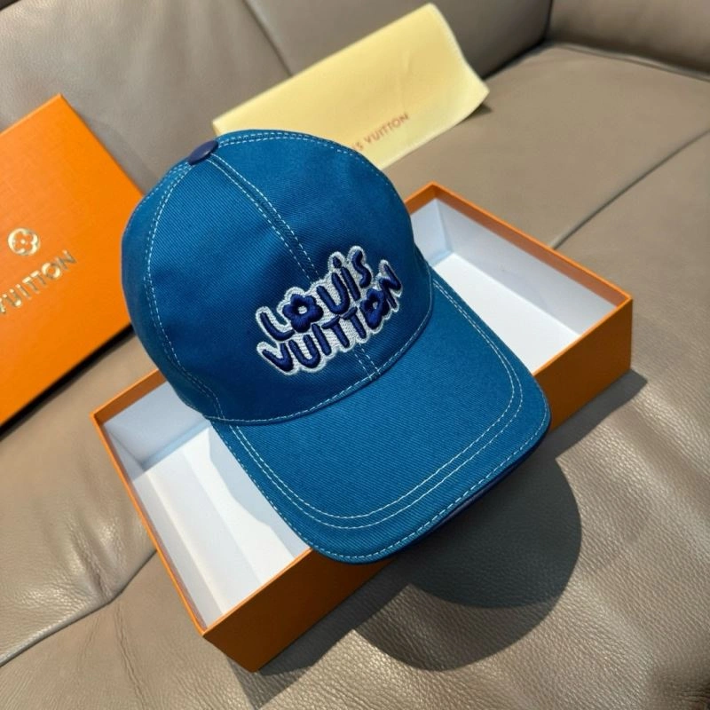 Louis Vuitton Caps Supportive 261257