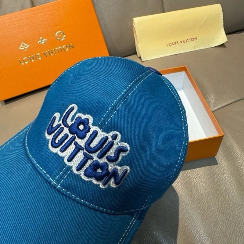Louis Vuitton Caps Supportive 261257