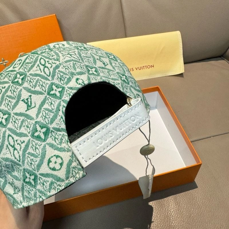 Louis Vuitton Caps Chic 261244