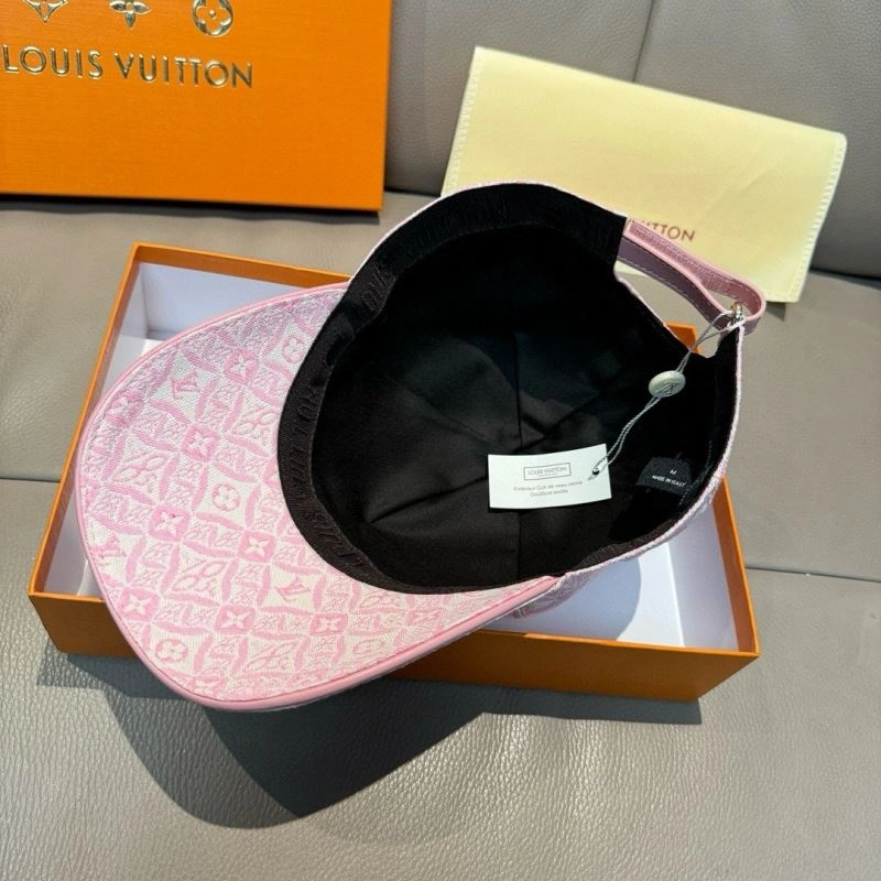 Sustainable Louis Vuitton Caps 261235