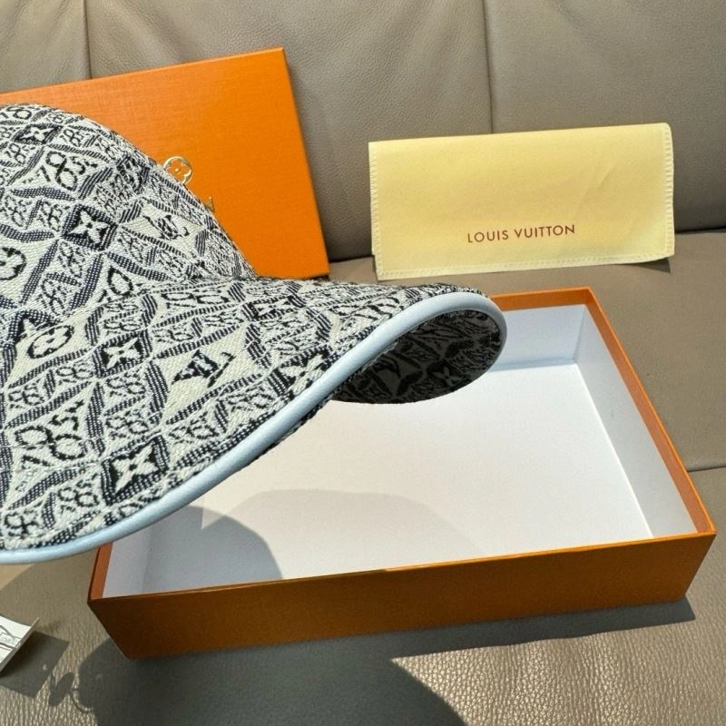 Minimalist Louis Vuitton Caps 261248