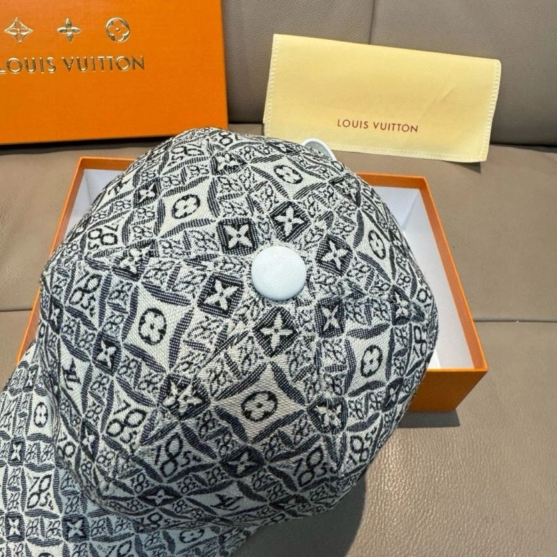 Minimalist Louis Vuitton Caps 261248