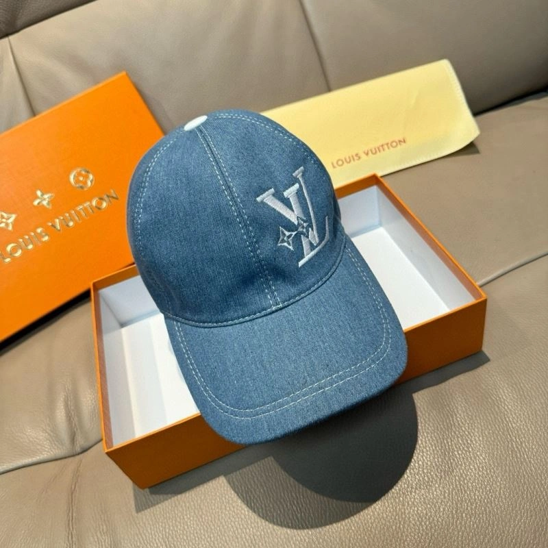 Effortless Louis Vuitton Caps 261224