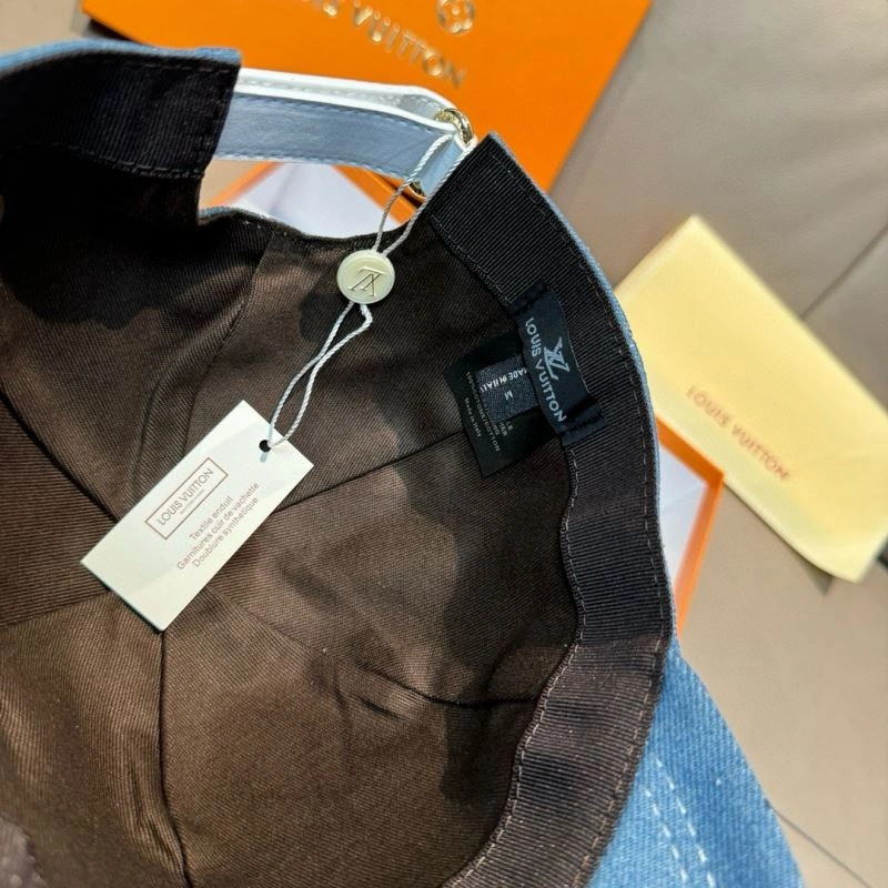 Effortless Louis Vuitton Caps 261224