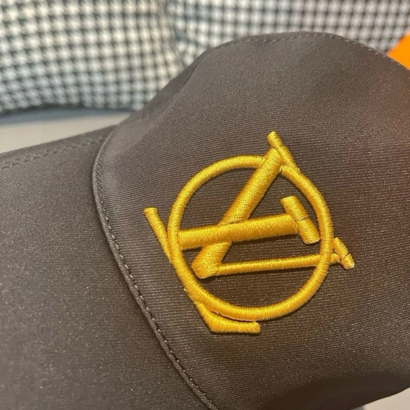 Louis Vuitton Caps Durable 261218