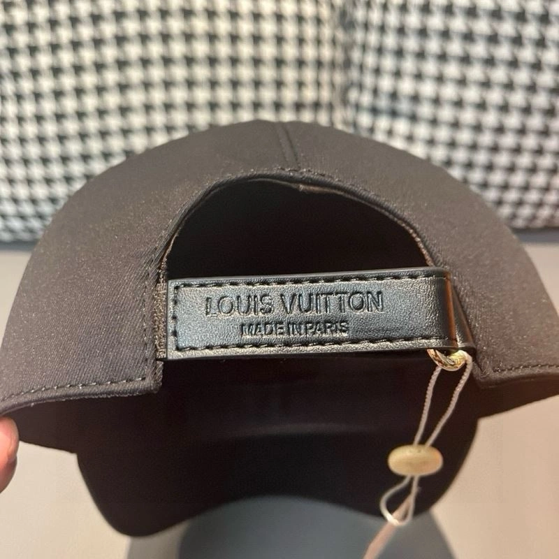 Louis Vuitton Caps Durable 261218