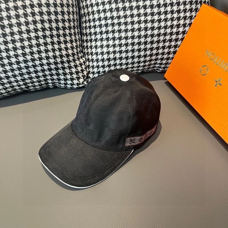 Bright Louis Vuitton Caps 261204
