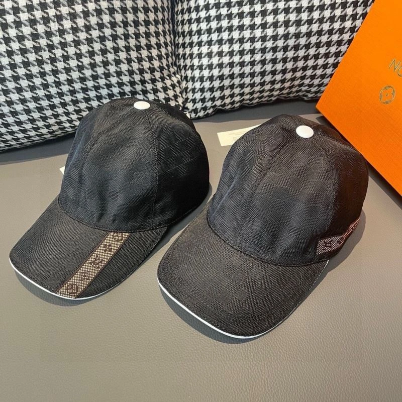 Bright Louis Vuitton Caps 261204