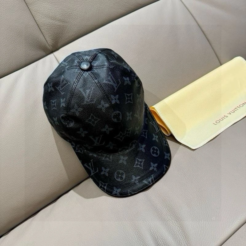 Louis Vuitton Caps Sustainable 261215