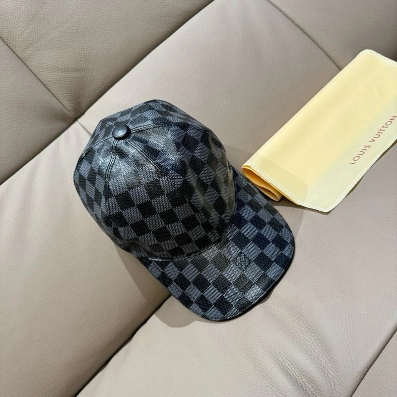 Louis Vuitton Caps Refined 261220