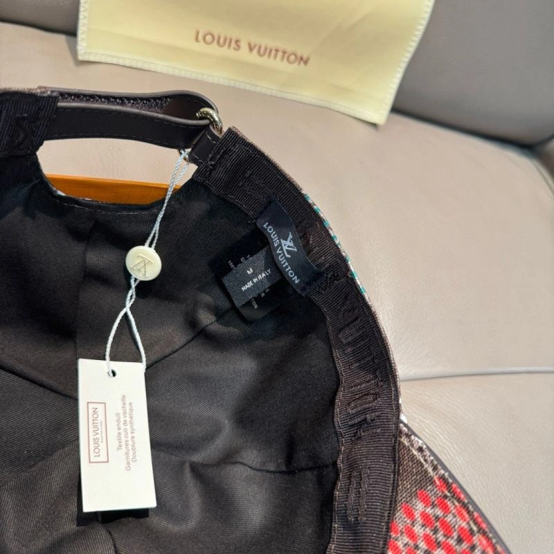 Packable Louis Vuitton Caps 261214