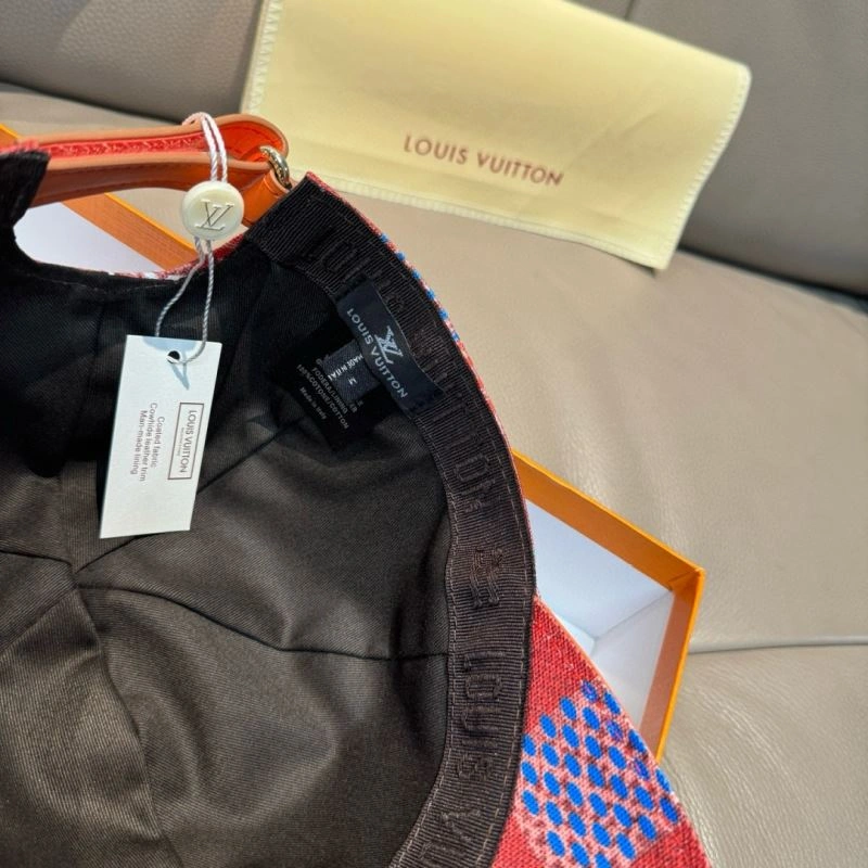 WaterResistant Louis Vuitton Caps 261209