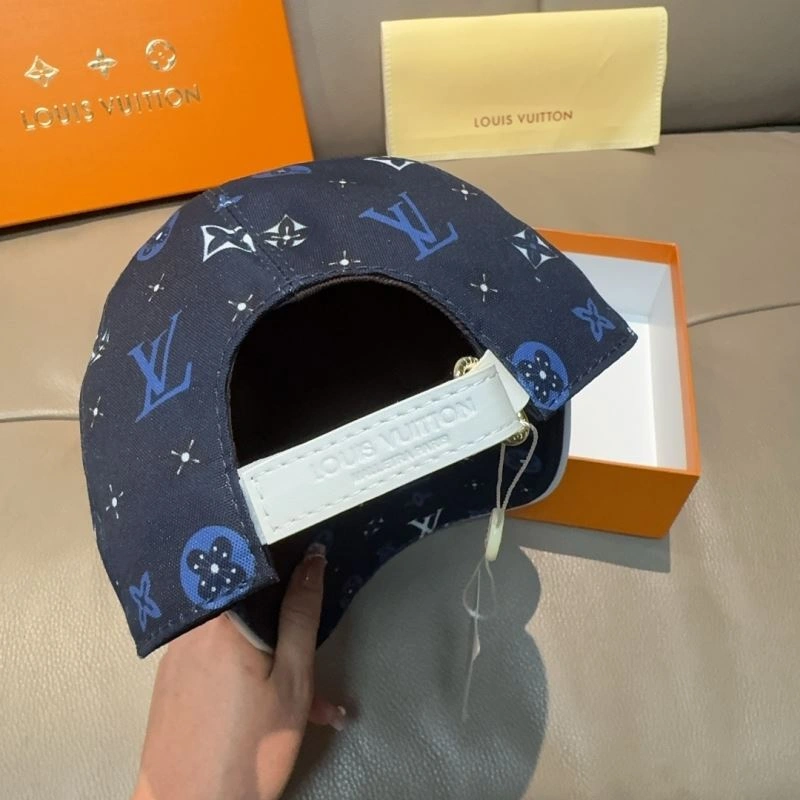 Effortless Louis Vuitton Caps 261201