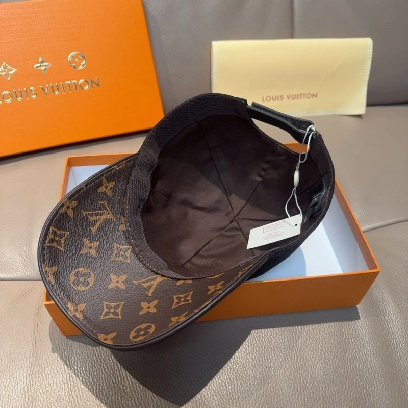 Unisex Louis Vuitton Caps 261189
