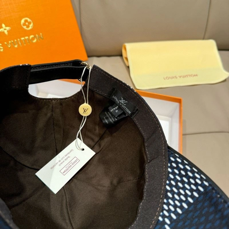 Louis Vuitton Caps AllSeason 261192