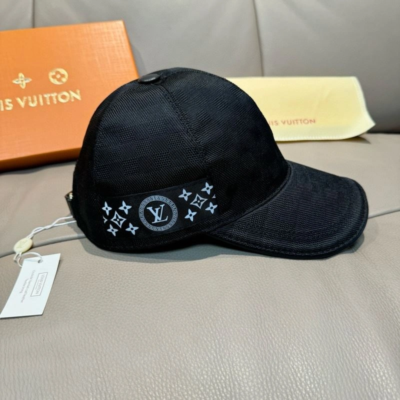 Sustainable Louis Vuitton Caps 261187
