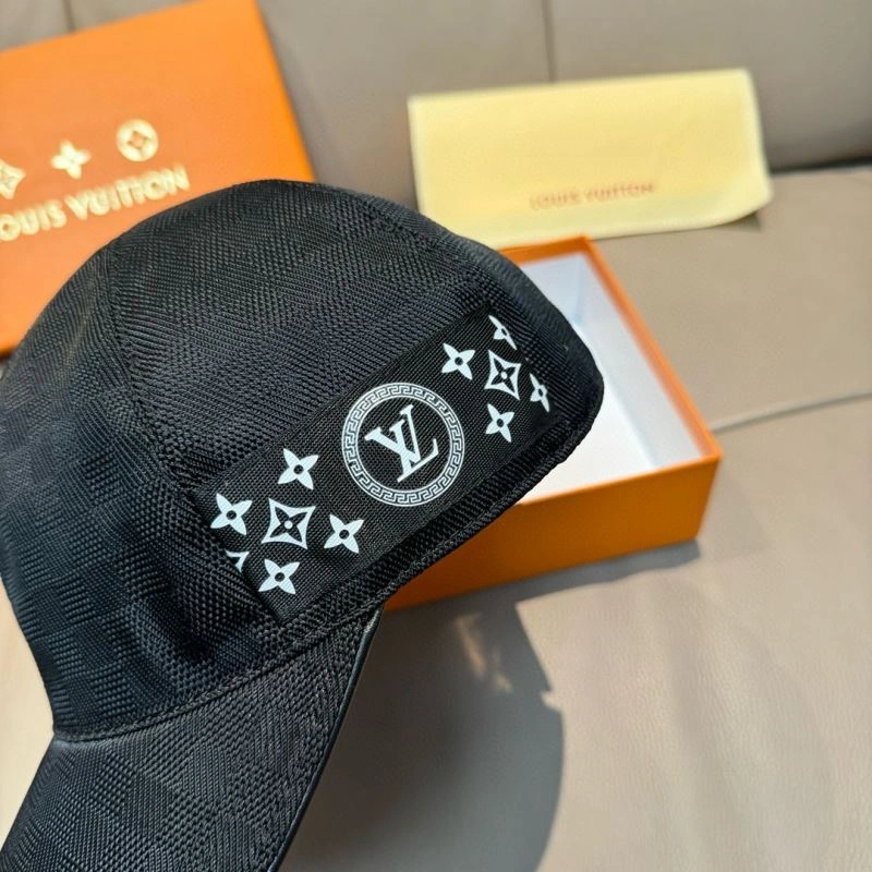 Sustainable Louis Vuitton Caps 261187