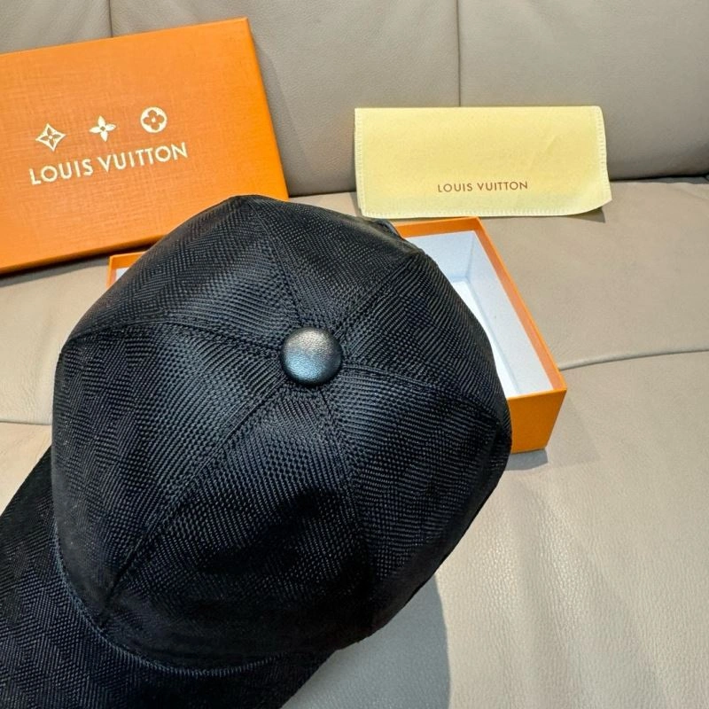 Sustainable Louis Vuitton Caps 261187