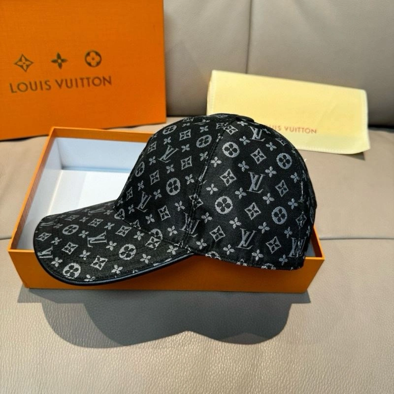 ZipUp Louis Vuitton Caps 261183