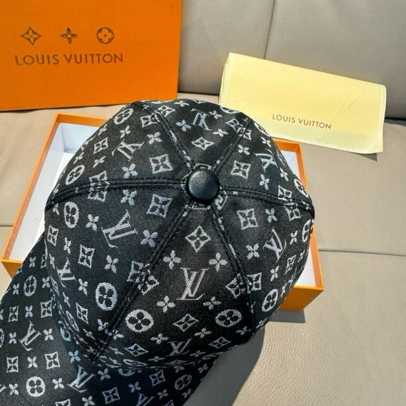 ZipUp Louis Vuitton Caps 261183