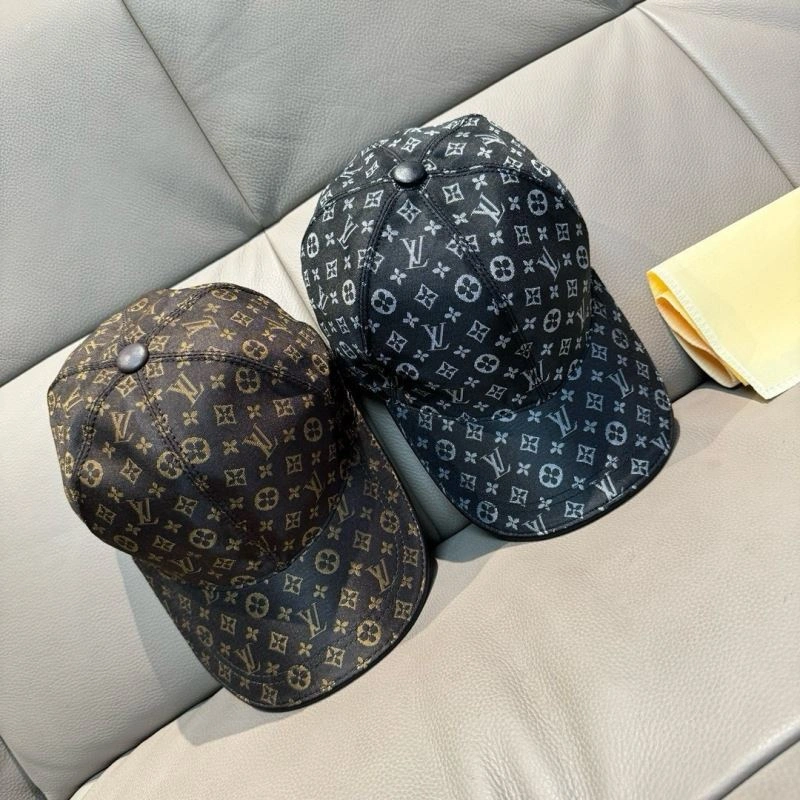 ZipUp Louis Vuitton Caps 261183