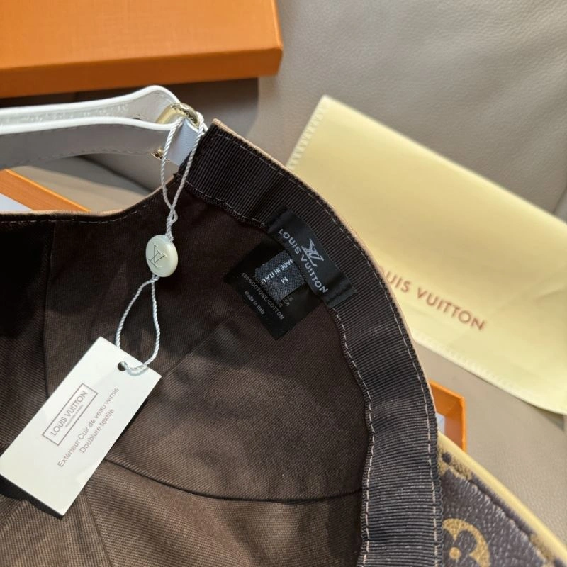 MoistureWicking Louis Vuitton Caps 261179