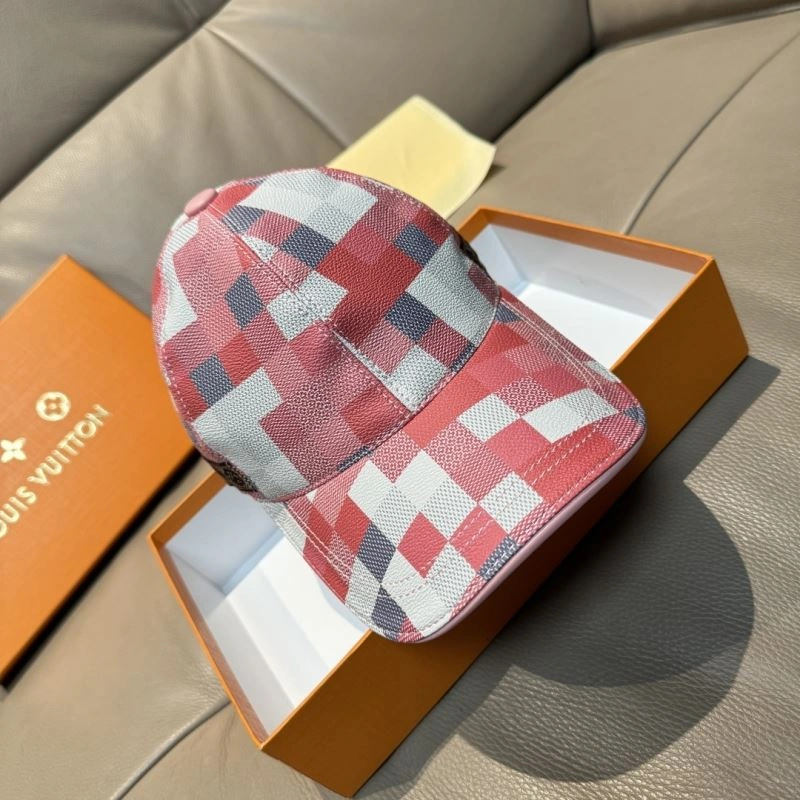 Compact Louis Vuitton Caps 261178