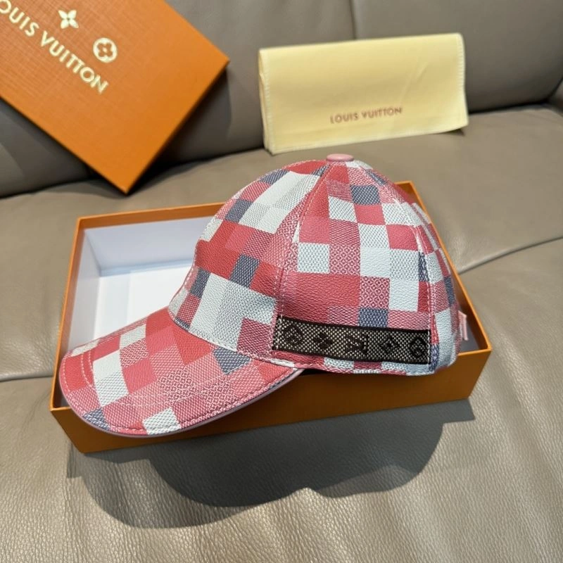 Compact Louis Vuitton Caps 261178