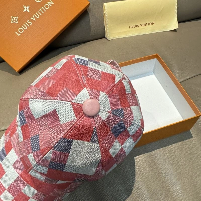Compact Louis Vuitton Caps 261178