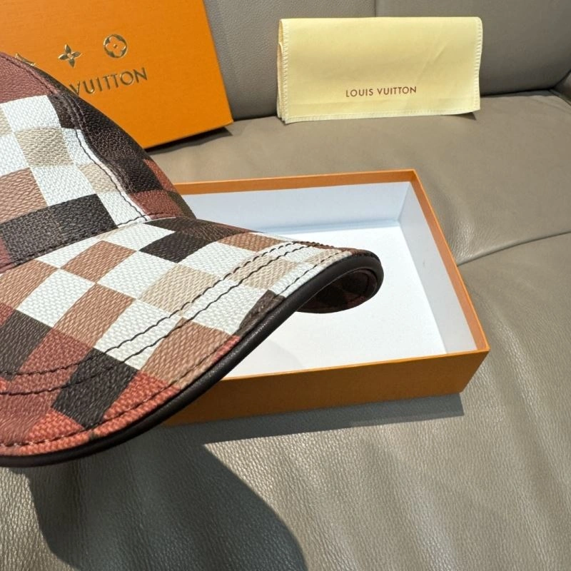 Louis Vuitton Caps Functional 261174