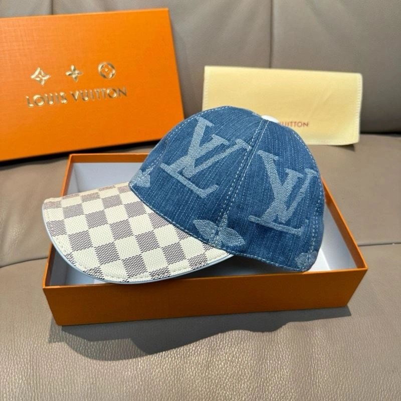 Louis Vuitton Caps Effortless 261161