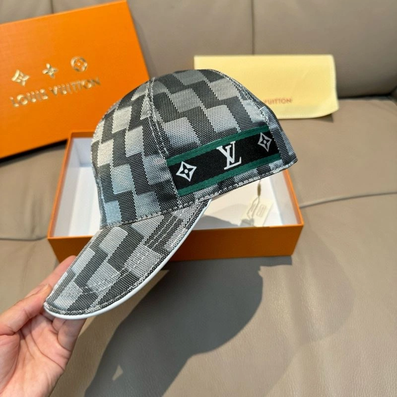 Sporty Louis Vuitton Caps 261171