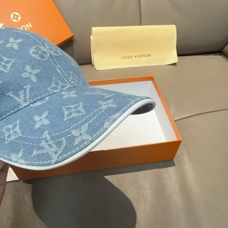 Premium Louis Vuitton Caps 261173