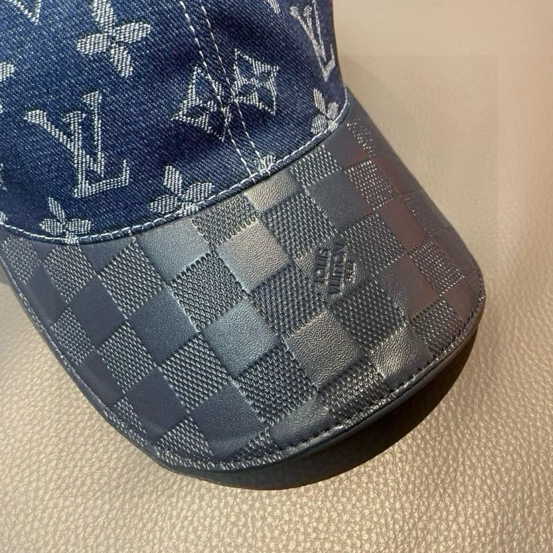 Louis Vuitton Caps WaterResistant 261159