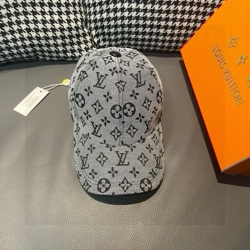 Seasonal Louis Vuitton Caps 261153