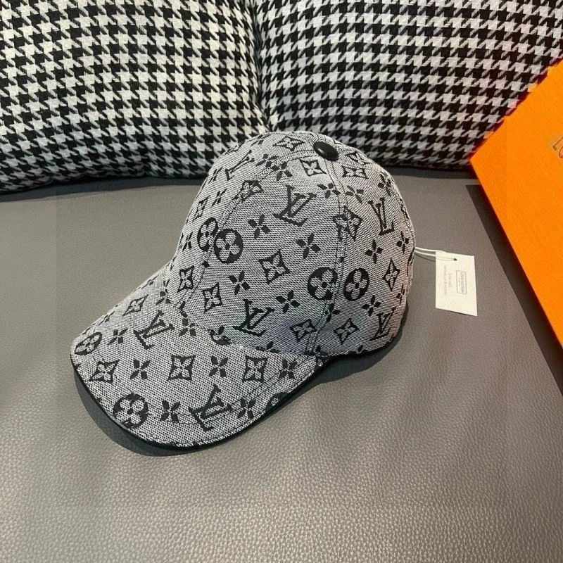 Seasonal Louis Vuitton Caps 261153