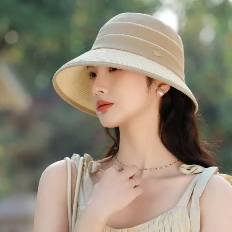 Packable Louis Vuitton Caps 258271