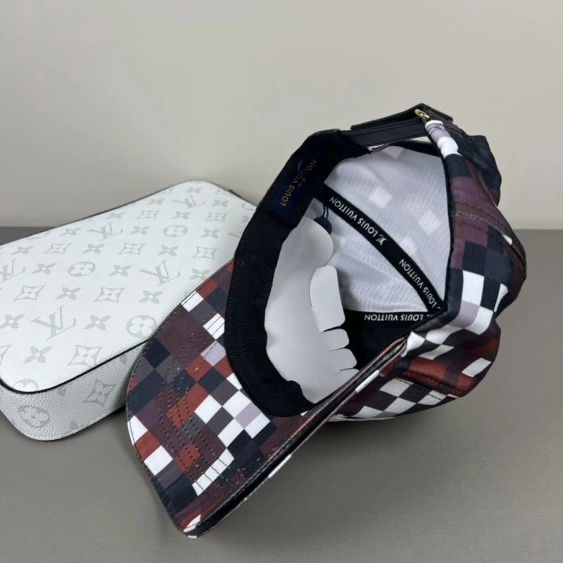 WaterResistant Louis Vuitton Caps 258251