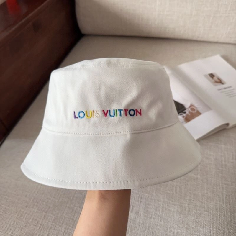 UrbanChic Louis Vuitton Caps 258262