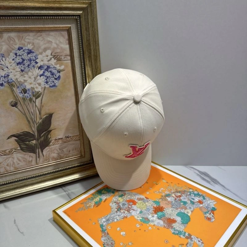 Louis Vuitton Caps ModernLook 258250