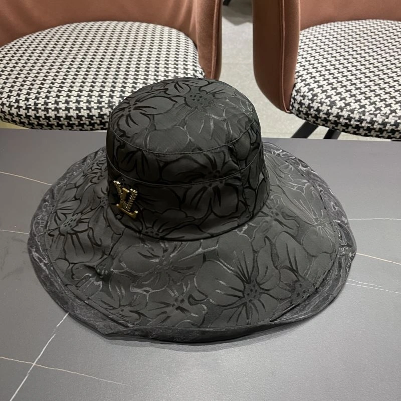 Louis Vuitton Caps Soft 258267