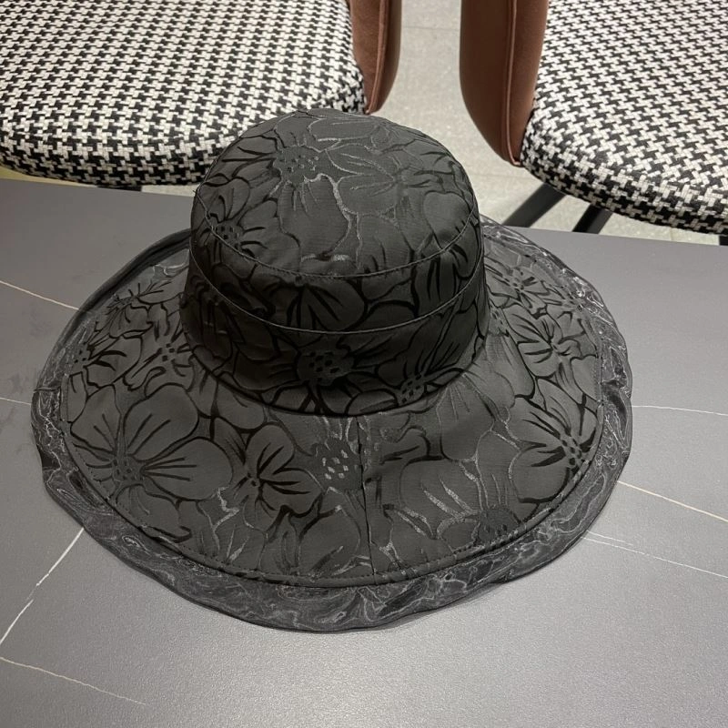 Louis Vuitton Caps Soft 258267