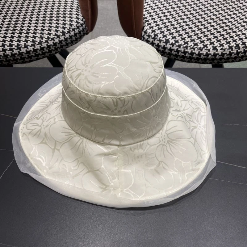 Louis Vuitton Caps Youthful 258268