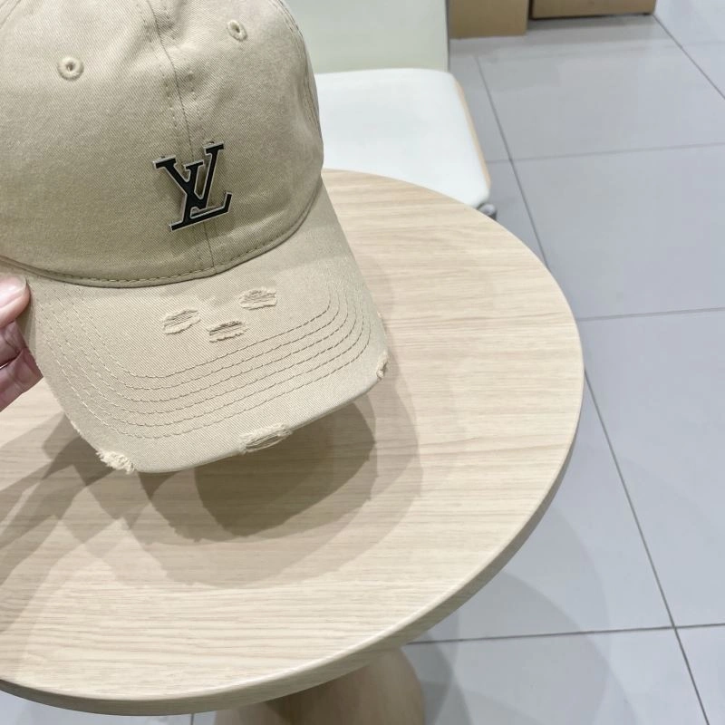 Louis Vuitton Caps Timeless 258252