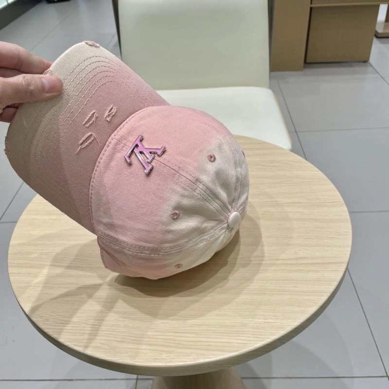 Colorful Louis Vuitton Caps 258254